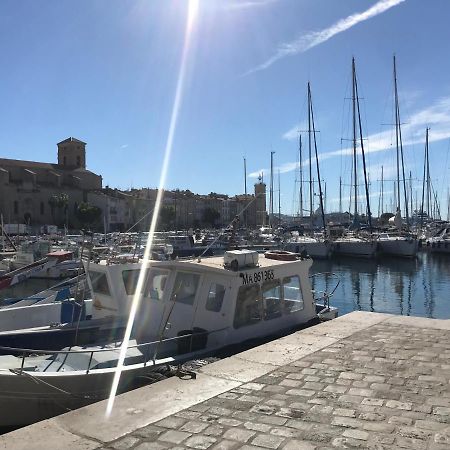 Studios Du Marin Sur Port De Ла-Сьота Экстерьер фото